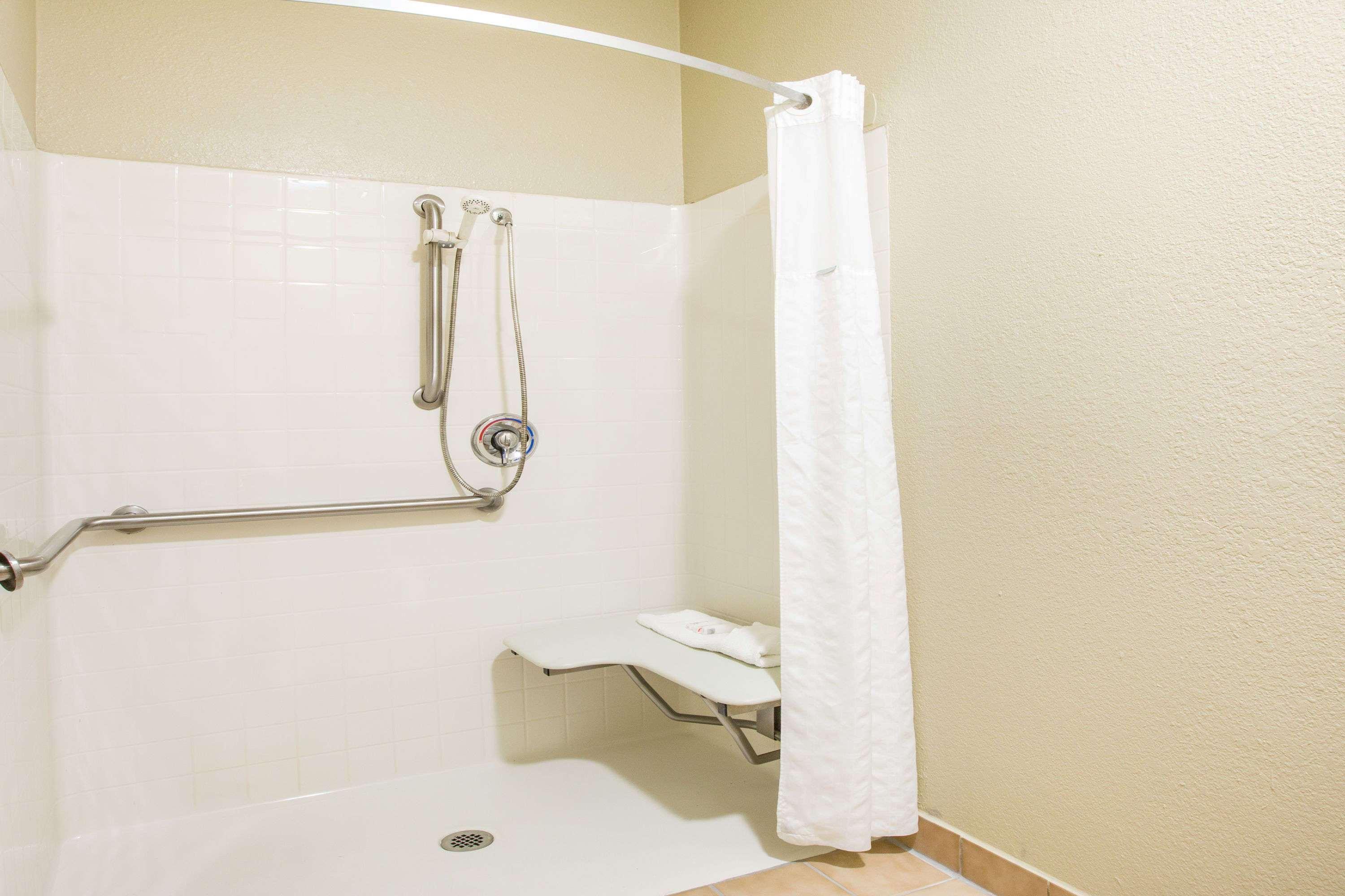 Super 8 By Wyndham Port Arthur/Nederland Area Екстер'єр фото